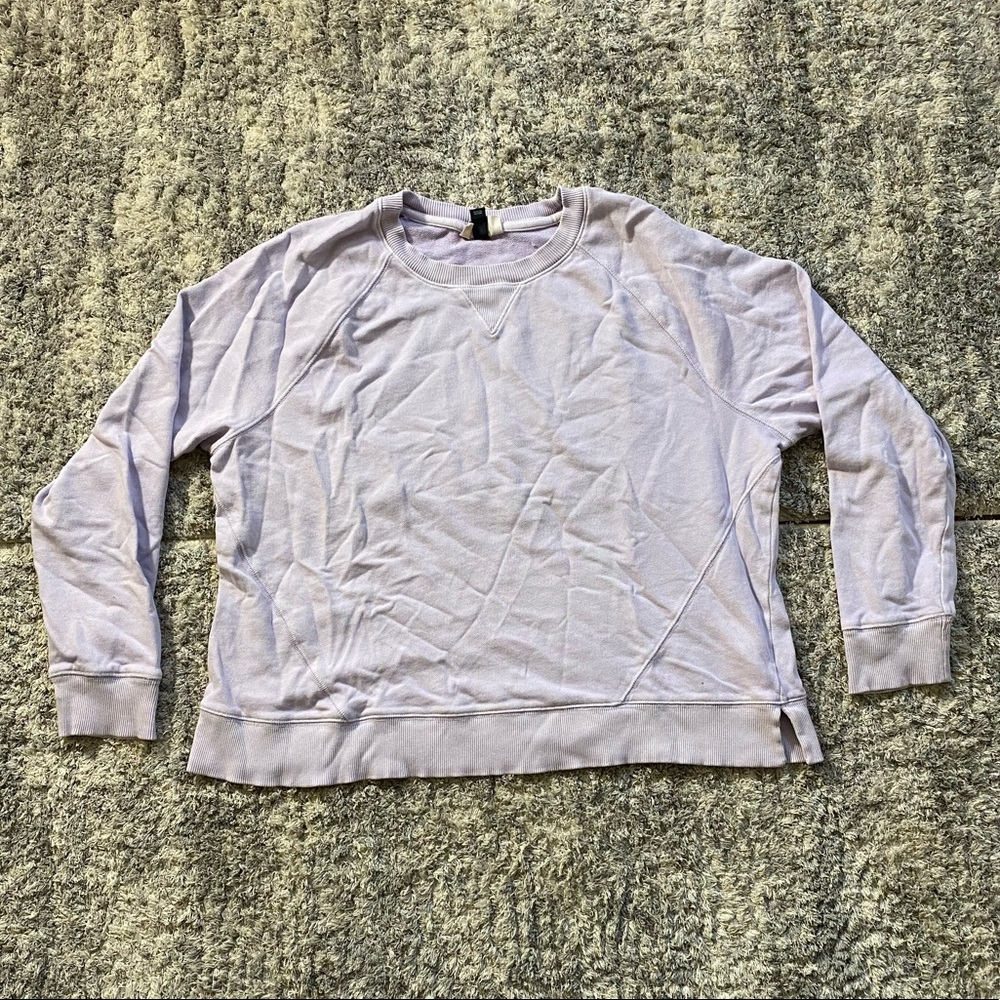 Universal Threads Sweatshirt - Picture 2 of 3